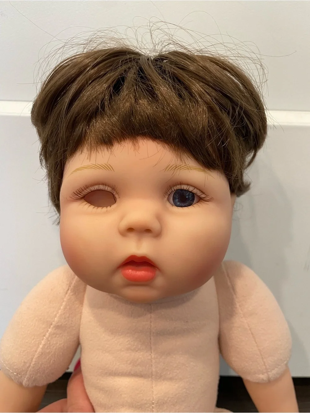 Yesteria Reborn Baby Doll Brown Hair Blue Eye Lifelike Realistic Toy MISSING EYE